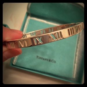Tiffany Atlas Bangle